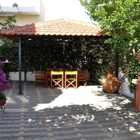 Kondilenias House Apartment *