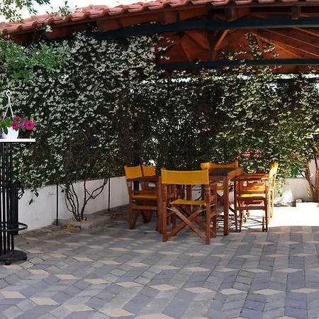 Apartment Kondilenias House